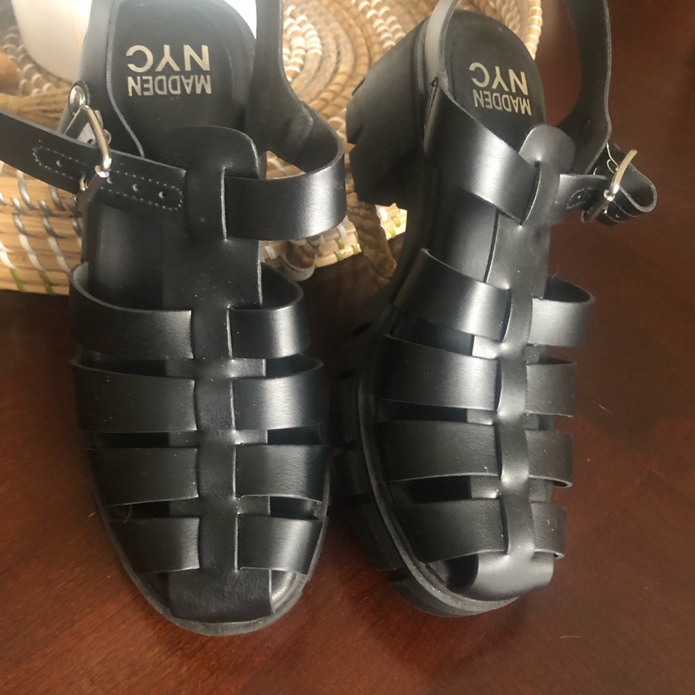 Madden Nyc Black Jelly Fisherman block heel sandals - Picture 5 of 10